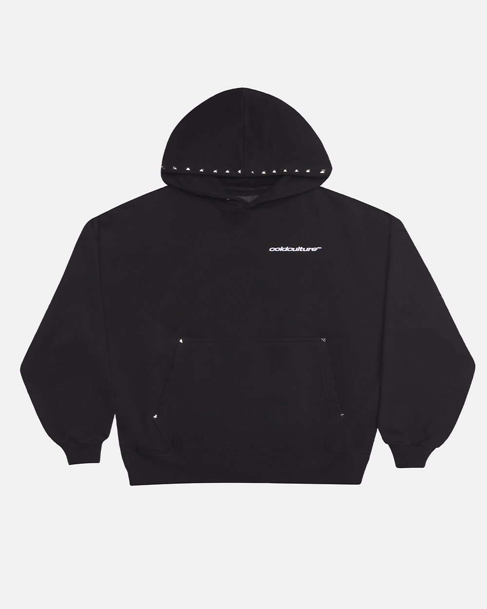 SUDADERA CON CAPUCHA NEGRA CON INSIGNIAS
